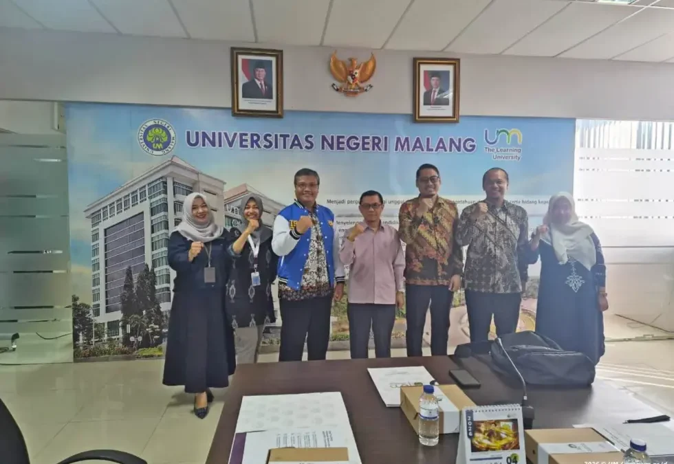 Sambut Tim PENS, UM Bagikan Pengalaman dan Praktik Tata Kelola PPID